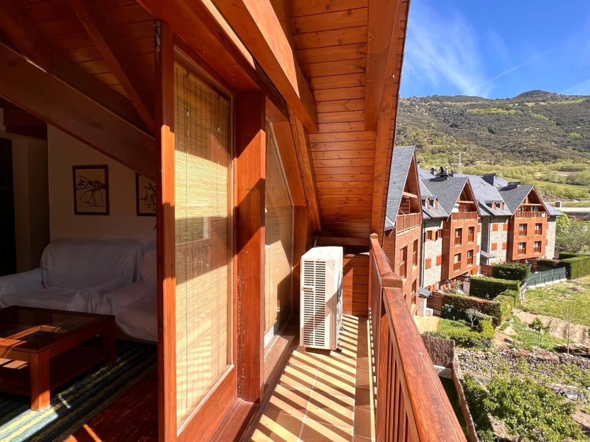 Apartament La Noguera - L'Amfitriona Риальп Экстерьер фото